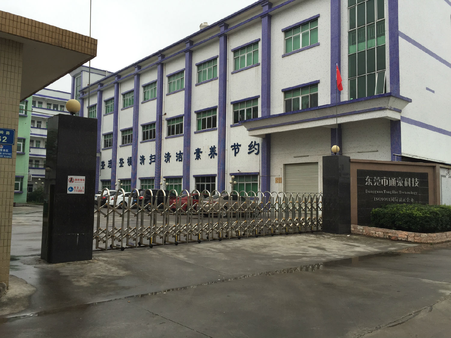 深圳触摸显现屏出产厂家 深圳触摸显现屏出产厂家