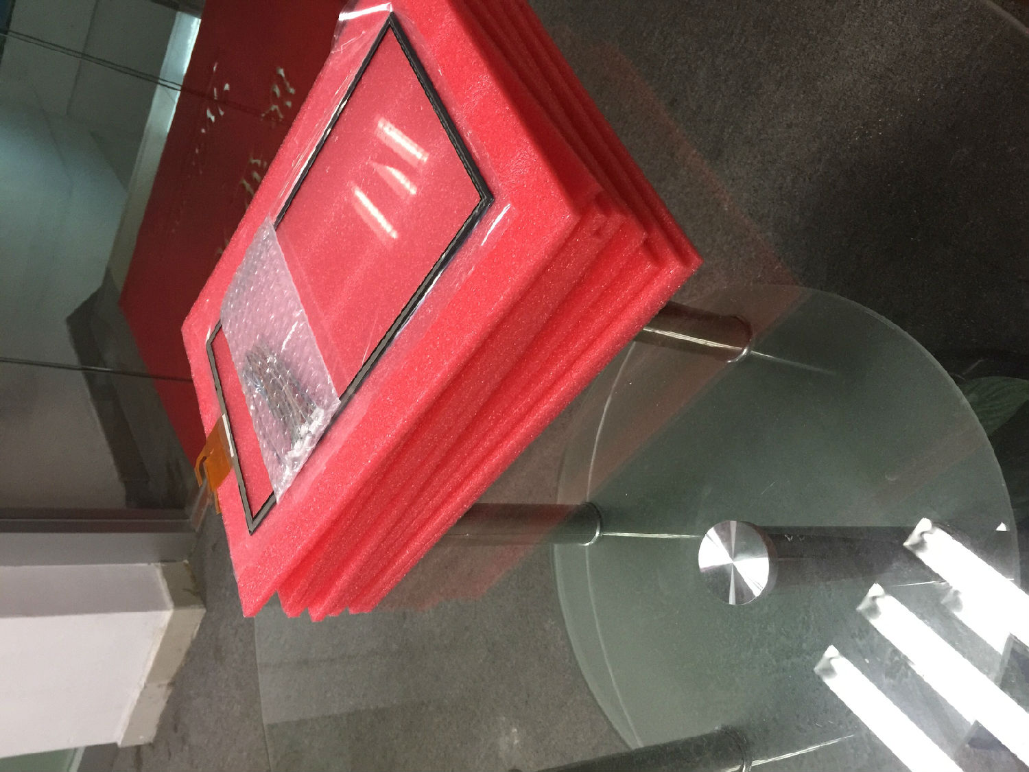 21.5寸触摸显现屏 21.5寸触摸显现屏